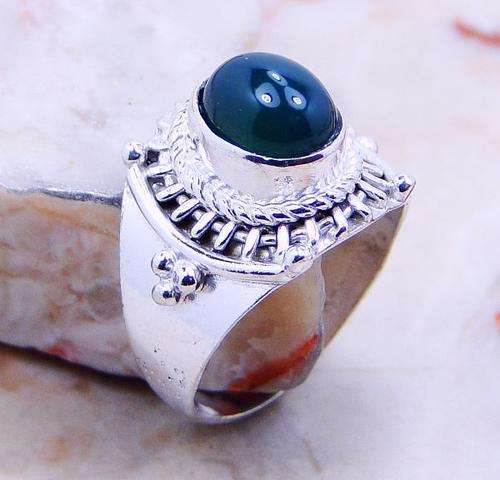 GREEN ONYX 5 X 8 MM  RING SIZE 5 SET IN 925 STERLING SILVER RING