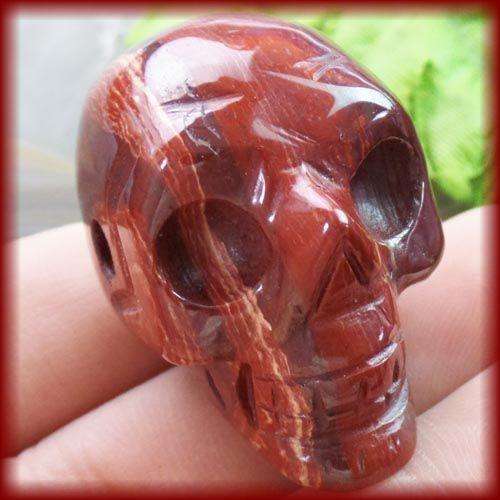 RED JASPER CARVED SKULL 33 X 27 X 22 MM GEMSTONE PENDANT