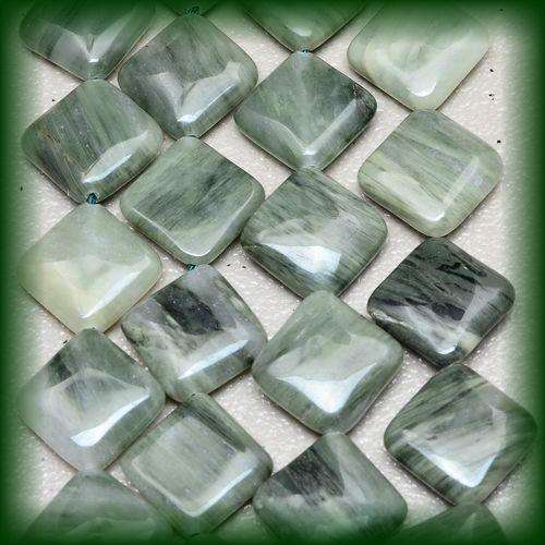 GREEN JASPER  21 X 20 X 6 MM SQUARE LOOSE GEMS 21 PIECES