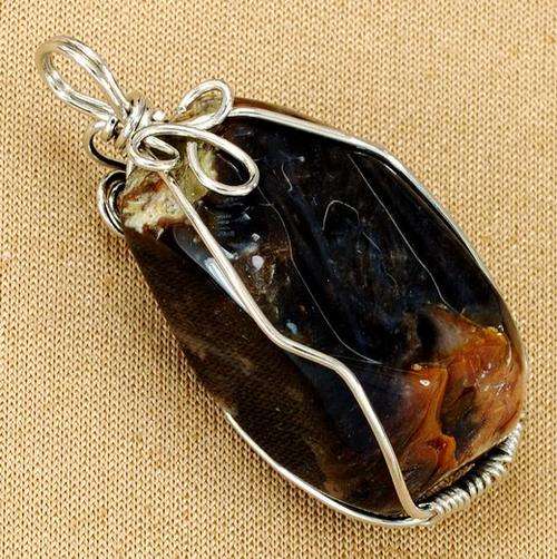 WIRE WRAPPED BLACK AGATE 18K WGP  PENDANT    25MM X 25 X 22M