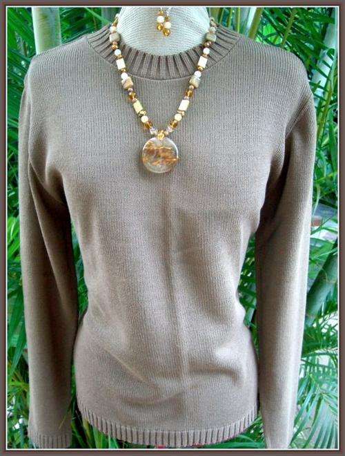 KNITTED HIGH ROUND NECK RIB DETAIL  MILKY CHOCOLATE  LIGHTWEIGHT 2STRAND