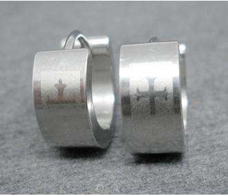 MENS SILVER  STAINLESS STEEL HOOPED EARINGS WITH  SANDBLASTED CROSS