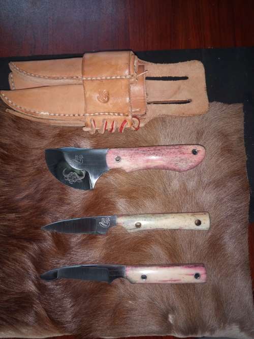 SKINNING KNIFE SET HANDMADE {NEVER USED)
