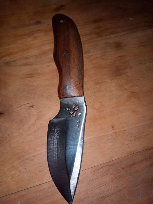 BUCK KNIFE, ROCKY MOUNTAIN, ELK FOUNDATION 480 WITH HANDMADE WOOD HANDLE
