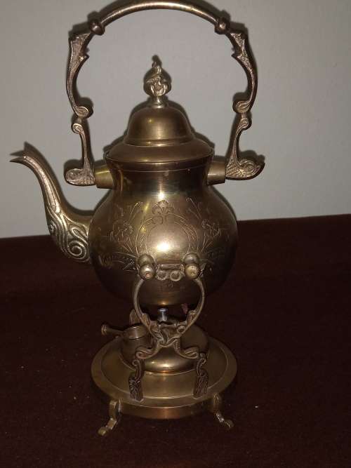 VINTAGE SOLID BRASS TEA KETTLE ON STAND WITH BURNER