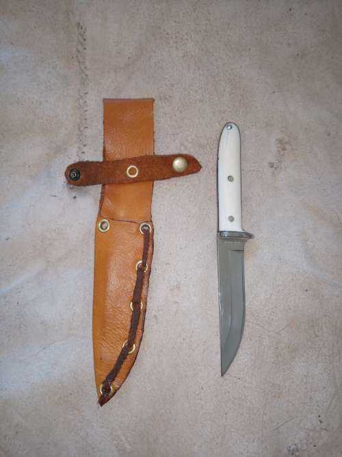 HUNTING KNIFE WITH HANDMADE IVORY HANDLE AND LEATHER SCABBARD