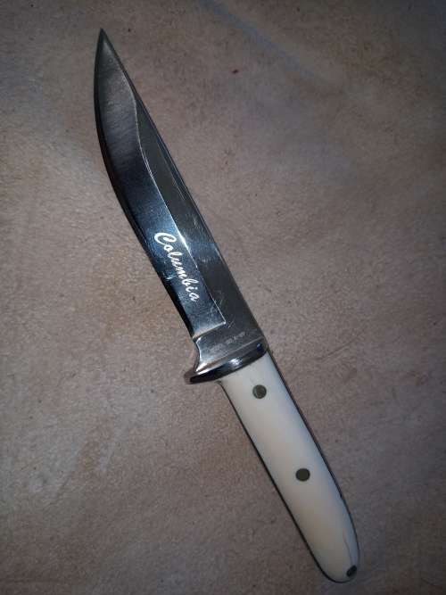 HUNTING KNIFE WITH HANDMADE IVORY HANDLE AND LEATHER SCABBARD