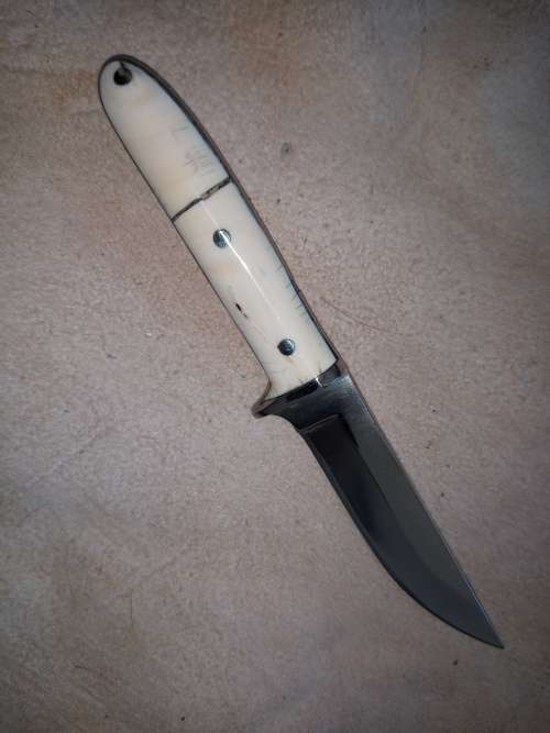 HUNTING KNIFE WITH HANDMADE IVORY HANDLE AND LEATHER SCABBARD