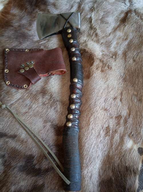 HANDMADE VIKING AXE 47 CM  WITH HANDMADE LEATHER POUCH