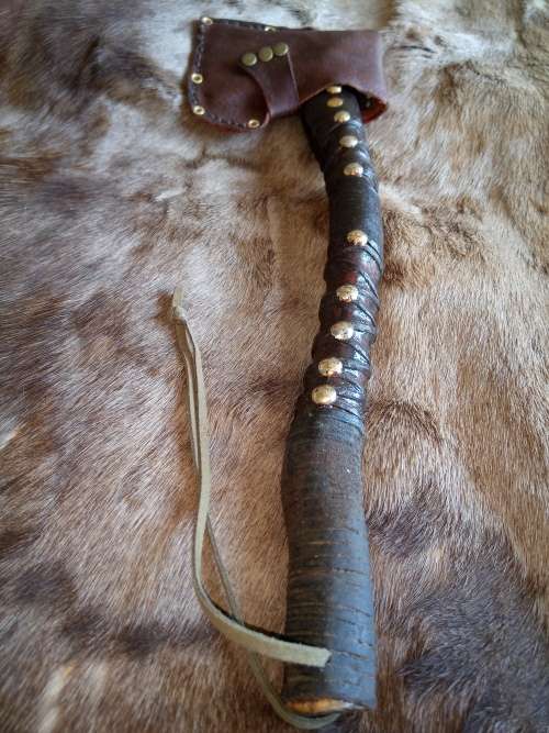 HANDMADE VIKING AXE 47 CM  WITH HANDMADE LEATHER POUCH