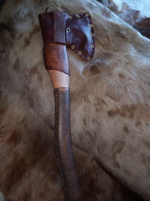 HANDMADE VIKING AXE 47 CM  WITH HANDMADE LEATHER POUCH