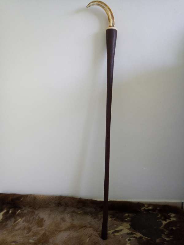 HANDMADE WALKINF STICK WITH WARTHHOG IVORY HANDLE