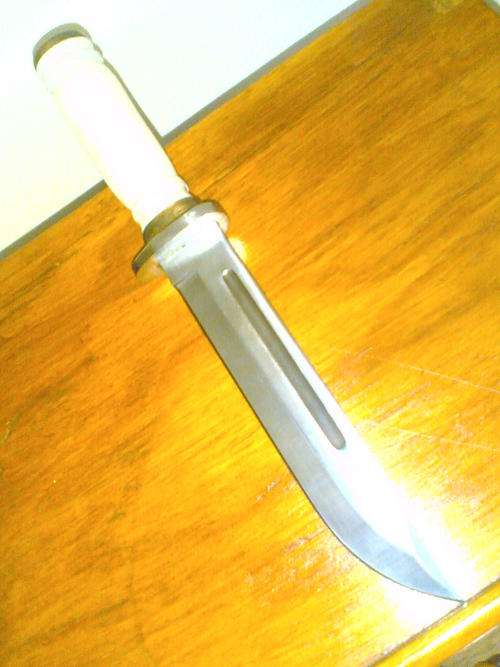 STUNNING 33CM HANDMADE KNIFE USING GIRAFFE BONE FOR HANDLE AND A KA-BAR SS STEEL BLADE KNIFE