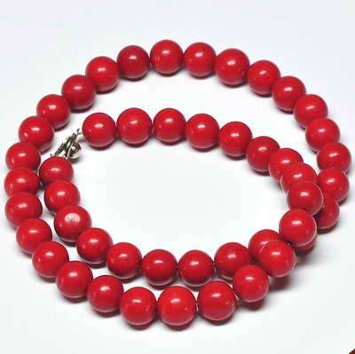 SENSATIONAL BLOODRED CORAL NECKLACE!