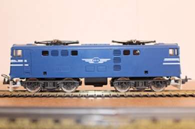 LIMA S.A.R BLUE TRAIN LOCOMOTIVE