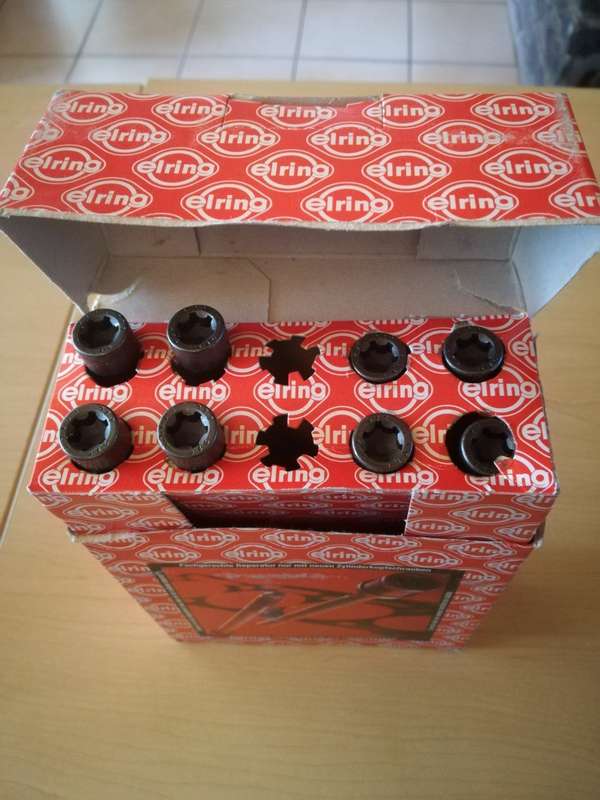 Elring cylinder head bolts 325.040 For Audi and VW