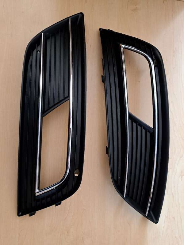 Fog Light Grille Bumper Grill Cover for Audi A4 S4 B8.5 B9 2013-2015 Left and Right