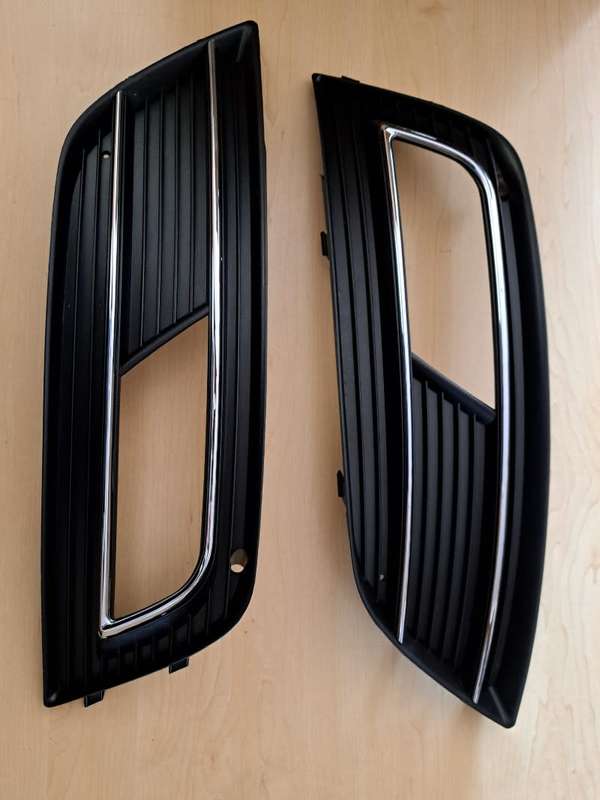 Fog Light Grille Bumper Grill Cover for Audi A4 S4 B8.5 B9 2013-2015 Left and Right