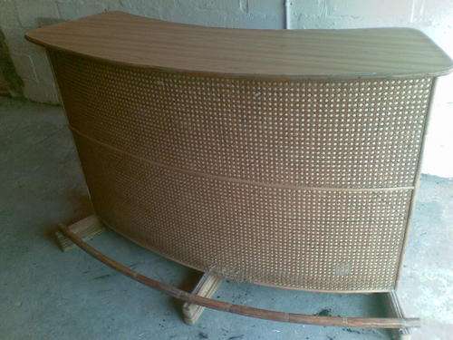 BAR COUNTER