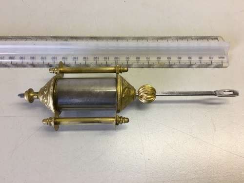 Cylinder type clock pendulum