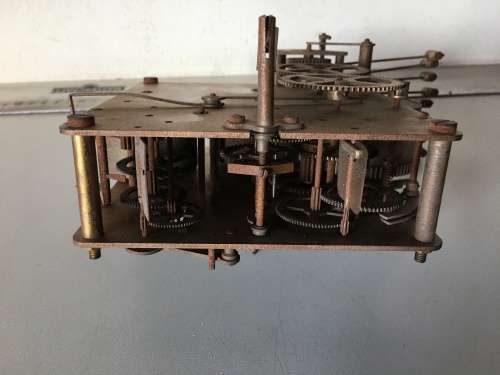 Old clock movement - 13cm - parts/repair