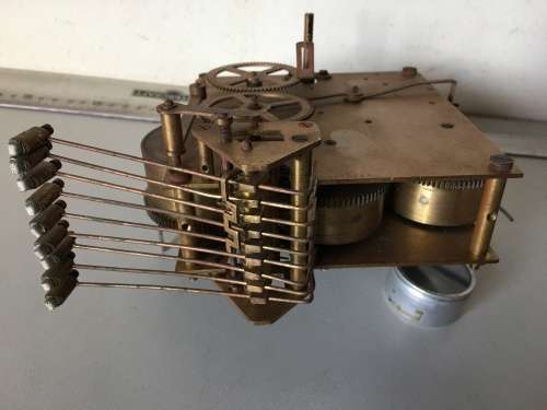 Old clock movement - 13cm - parts/repair