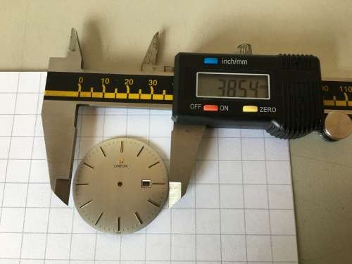 Omega oversize dial - 38.5mm