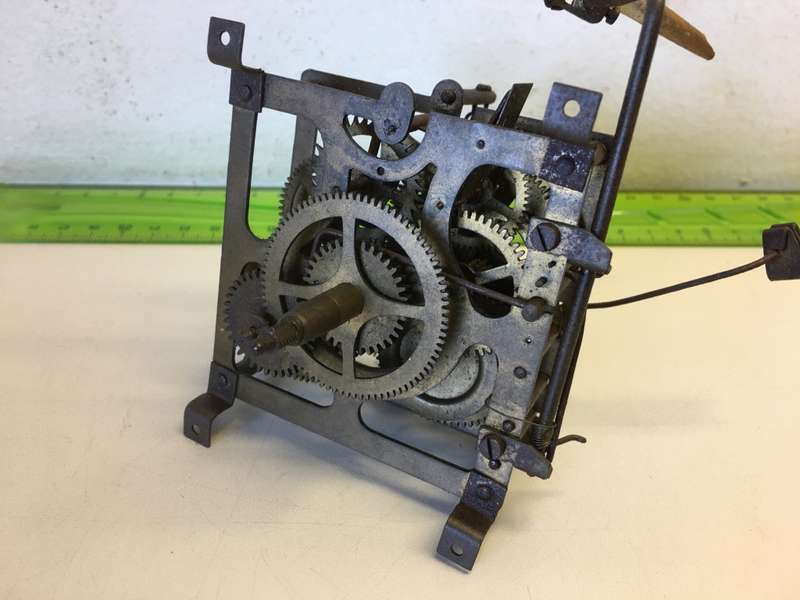 Cuckoo clock movement - parts/repair- #4