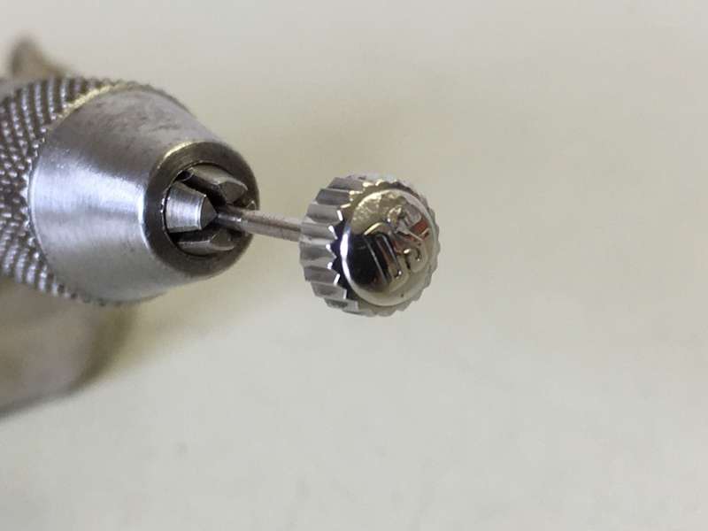 Certina DS - stainless steel crown