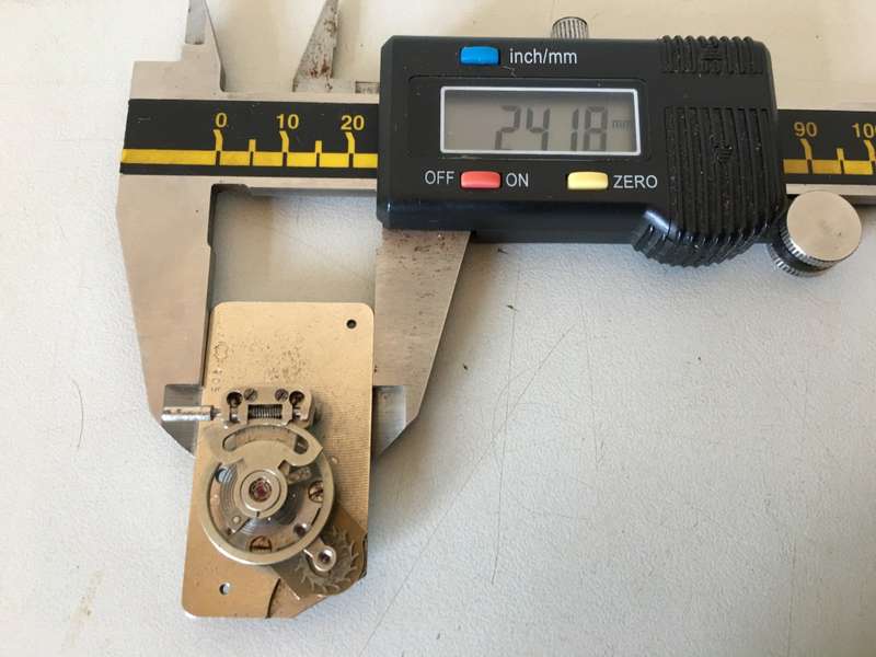 Clock Incabloc platform escapement #1