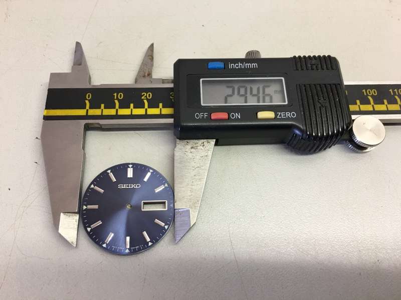 Seiko 7N43-9251 dial