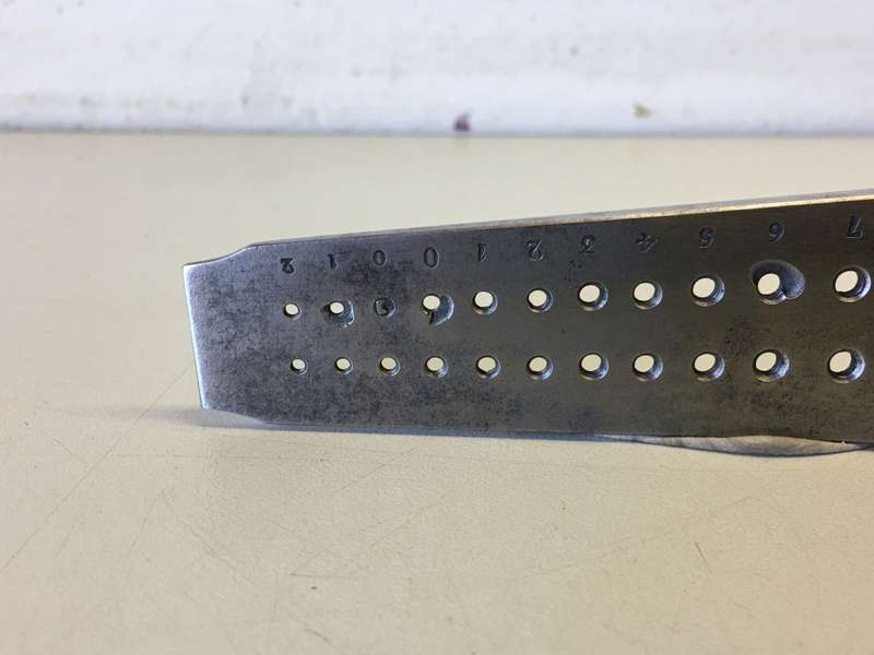 Watch/clockmakers screwplate