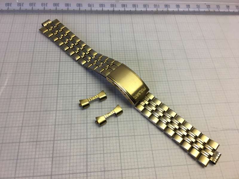 PULSAR - 18mm gold bracelet