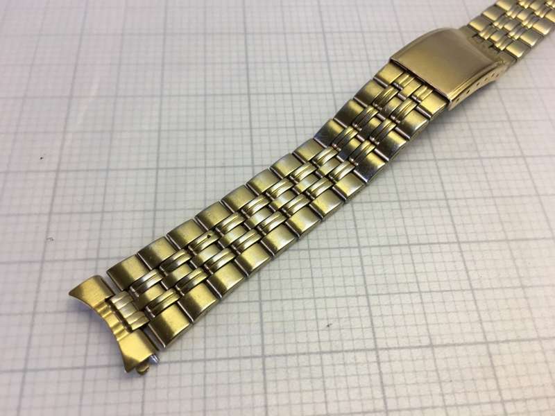 PULSAR - 18mm gold bracelet