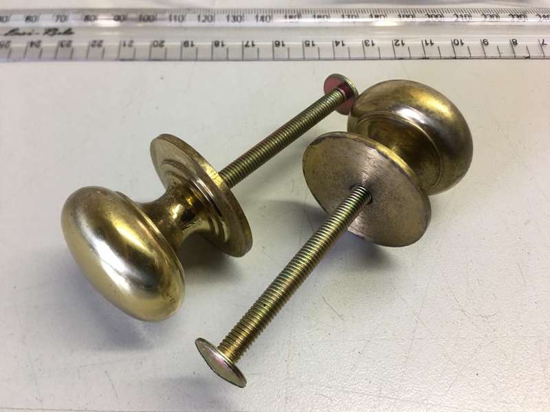 Vintage brass cupboard door knobs - vintage n.o.s. - 32mm - 4 pieces