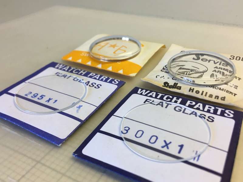 4 watch crystals