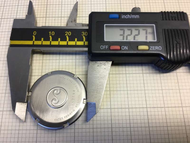 SEIKO 7546 - 703A case back