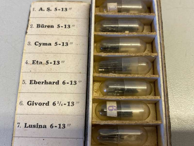 Assorted vintage watch winding stems