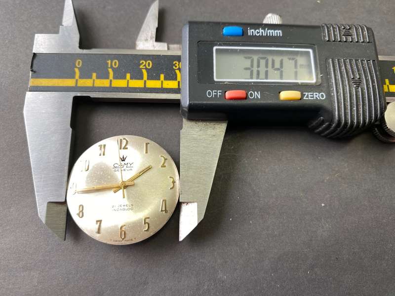CAMY GENEVE-movement &  oversize dial