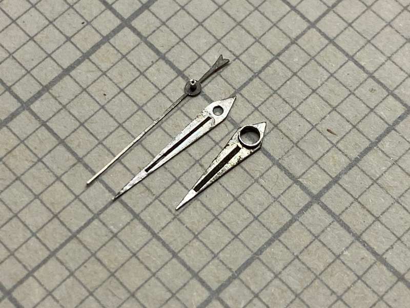 OMEGA - silver hands for caliber 561,564 - Constellation Piepan