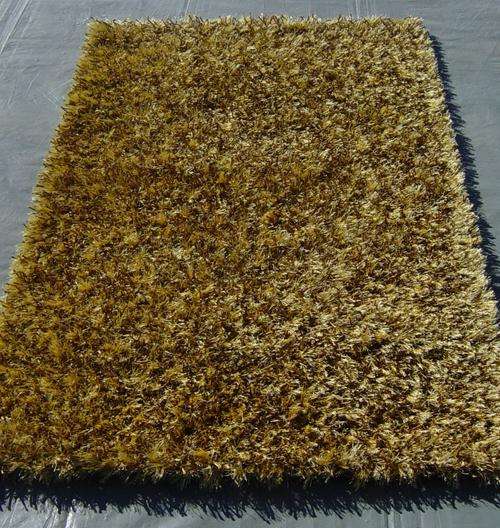 RUGS AND CARPETS: SHAGGY RUG 153x91