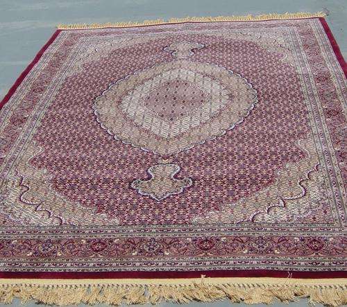 CARPETS: TABRIZ MAHI DESIGN CARPET
