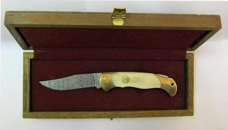 Boker Tree Brand Damascus steel Lockblade knife 18.5cm. Blade 8.5cm