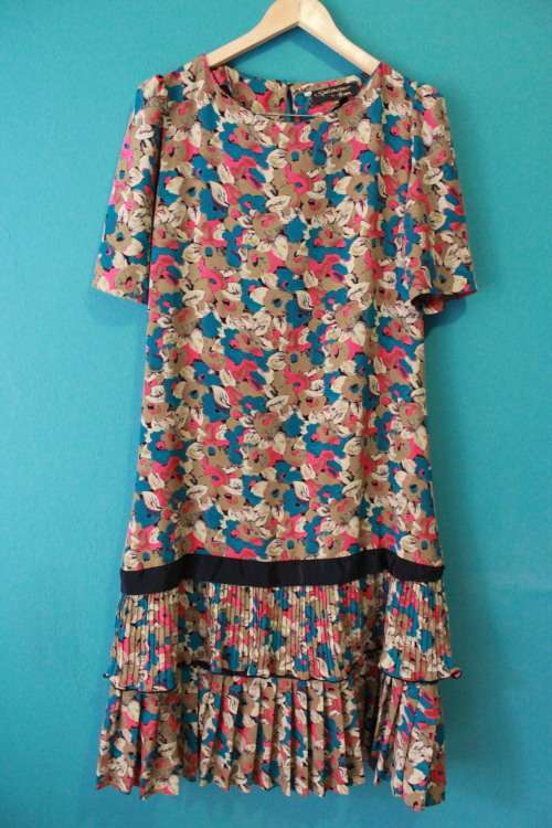 Vintage Pink, Brown and Green Drop Waist Dress (Large / XL)