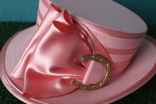 Stunning Vintage Pink Hat