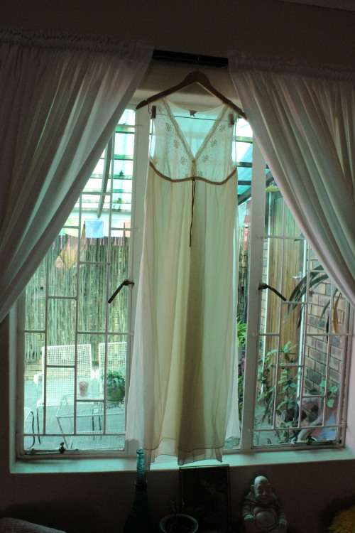 Vintage Layered White Nightie / Sleepdress (Medium / Large) Very Rare!