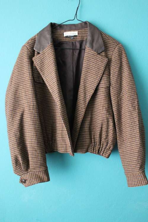 Brown Vintage Hounds Tooth Jacket (Medium / Large)