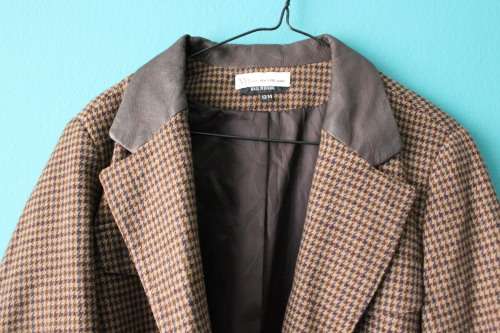 Brown Vintage Hounds Tooth Jacket (Medium / Large)