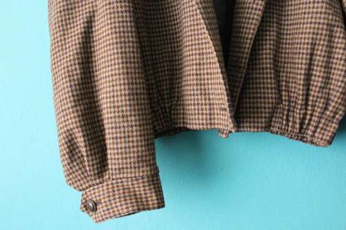 Brown Vintage Hounds Tooth Jacket (Medium / Large)