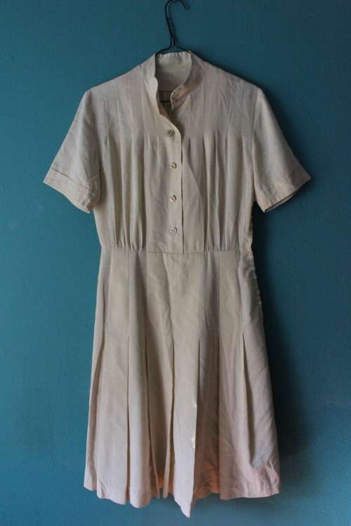 Vintage High Neck Beige Dress (Small)